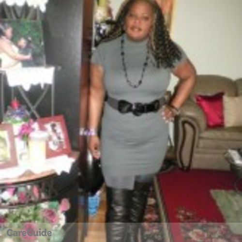 Canadian Nanny Provider Monica F's Profile Picture