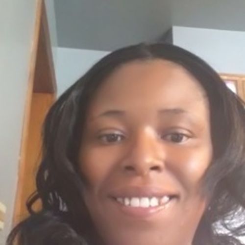 Housekeeper Provider Charmaine Adams's Profile Picture