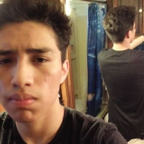 Housekeeper Provider Elmer Huerta's Profile Picture