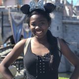 Hi im Alix! Im 18 years old and I love working with kids! Below I have put my availability so please check it out!