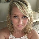Experienced housekeeper with flexible hours!