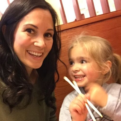 Canadian Nanny Provider Kim W's Profile Picture