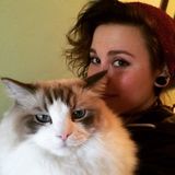 Hi there! Pet sitter here! I also care for exotics!