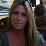 Qualified and Caring Housekeeper