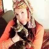 House Pet Plant Sitter Available