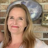 Fernandina Beach House and Petsitter Searching for Job Opportunities