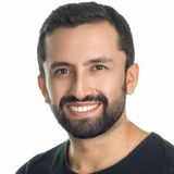 Commercial, portrait and fashion photographer