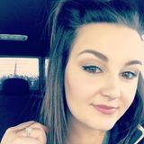 Kristen, 22 years old. Looking for a housekeeping/babysitting job!