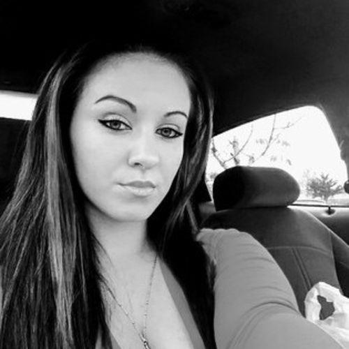 House Sitter Provider Ashley H's Profile Picture