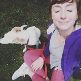 Clean and organized house and pet sitter who also loves to care for plants!