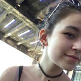I'd love to meet your pet! Available to travel and comfortable with all pets (including reptiles!)