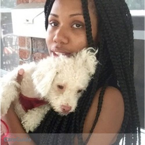 Pet Care Provider Emmanuela B's Profile Picture
