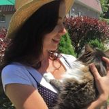 Loving Veterinary Assistant that provides in home Pet Care