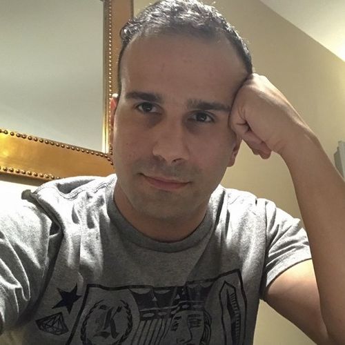 House Sitter Provider Saeid Ghavam's Profile Picture