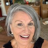 Bonita Springs House Sitting Professional Interested In Being Hired in Florida