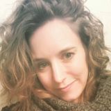 Looking for an occasional English teacher/tutor and/or dog walker? Message me!