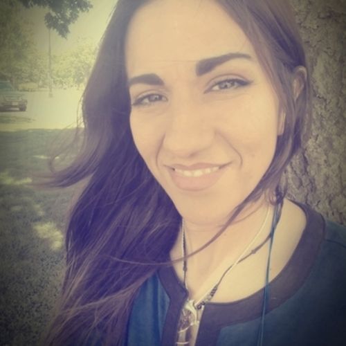 Pet Care Provider Yessica B's Profile Picture