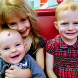Regular part-time nanny job every weekday 15h-19h for 3 adorable little girls 1-3-5yo.