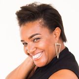 Fun, Energetic, Professional House Sitter who LOVES animals