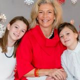Loving nanny needed for 2 amazing girls!