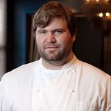I am a Chef and Consultant with 10 years of experience. I offer private dining, catering and cooking lessons.