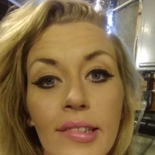 Housekeeper Provider Danielle W's Profile Picture