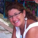 Experienced in Home or care facilities Hair Dresser / Master Costmetologest
