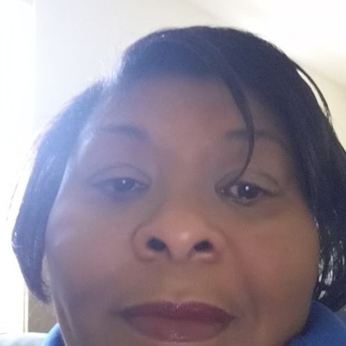 House Sitter Provider Shelia August's Profile Picture