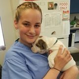 Veterinary technician here to help