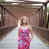 Hi! My name is Rachel. I'm searching for a part-time dog sitting/walking job