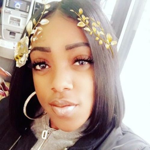 Housekeeper Provider Desiree R's Profile Picture