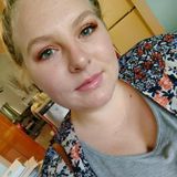 Lakewood Dog Sitter Looking For Work, loves dogs of all sizes!