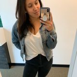 House sitting, mail collecting, and pet care in Los Angeles area.