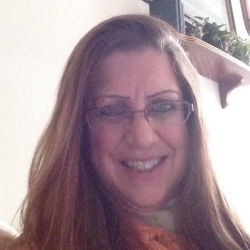 Pet Care Provider Lisa B's Profile Picture