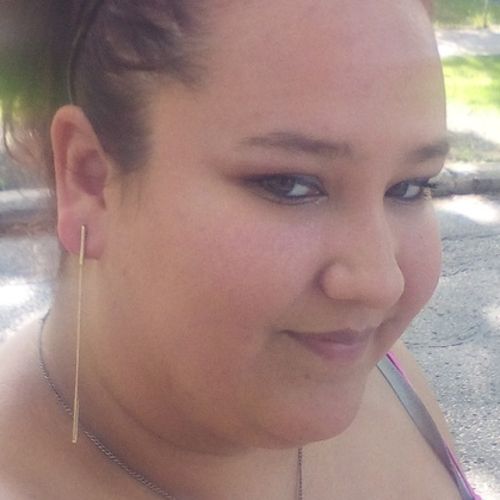 House Sitter Provider Loriann H's Profile Picture