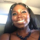 Freshman in College who loves Kids and Pets seeking Babysitting/Nanny Opportunities