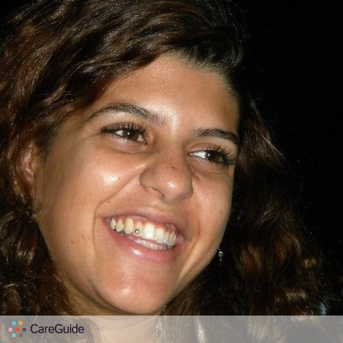 Writer Provider Raguia M's Profile Picture