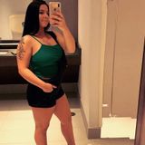 Im Destiny Vivas. Im a hard worker, Have 3 dogs, 3 cats. I love all types of animals