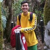 Hello my name is Daniel, I am Colombian, I am 23 years old and could help you in the different tasks in your house