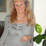 Care-giver woman avaliable live in 7 days 24 .
