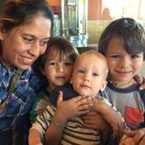 Share the best nanny with us. Part time or full time in Mar Visa/Culver City