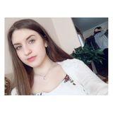 Friendly Teenage Girl Looking for Part-Time Babysitting Job