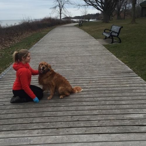 Pet Care Provider Emily J's Profile Picture