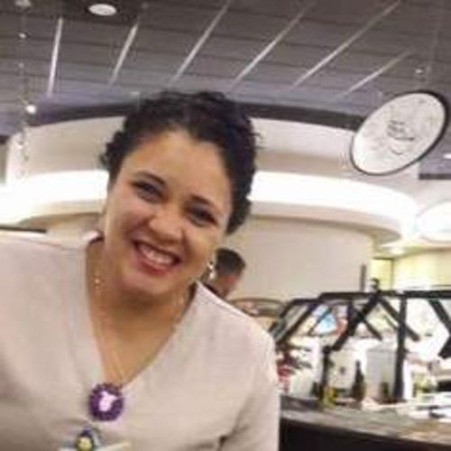 House Sitter Provider Joy Thomas's Profile Picture
