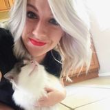 Talented Pet Sitting Professional Who Will Provide The Best Love & Care For Your Furry Friends.
