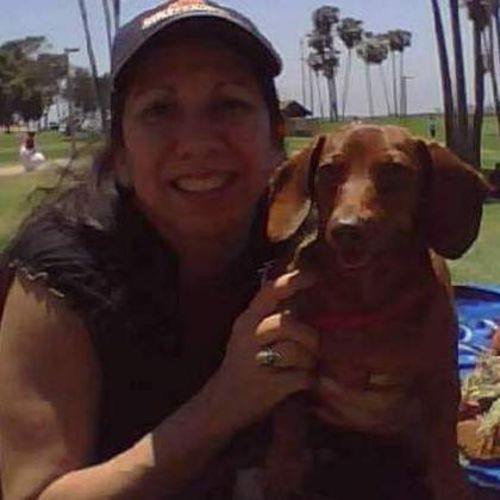 House Sitter Provider Dani R's Profile Picture