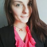 Experienced babysitter great with crafts, cleaning, and kids!