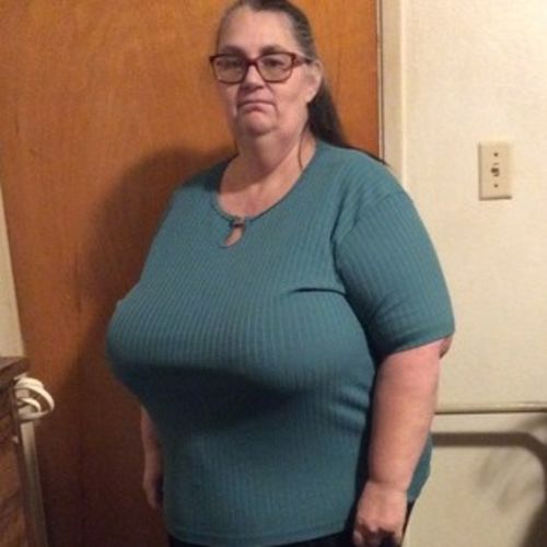 House Sitter Provider Lisa E's Profile Picture