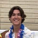 Experienced house sitter with a flexible schedule. Very friendly and loves to take care of pups and keep things clean.