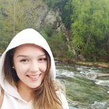 Babysitter full time availability